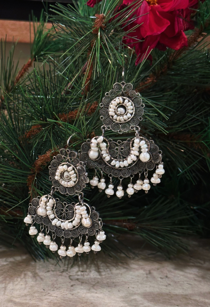 Earrings Veintisiete