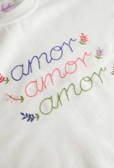 Sweatshirt Sweatshirt - Adult Amor White Sweatshirt Amor White Sweatshirt | Mi Golondrina