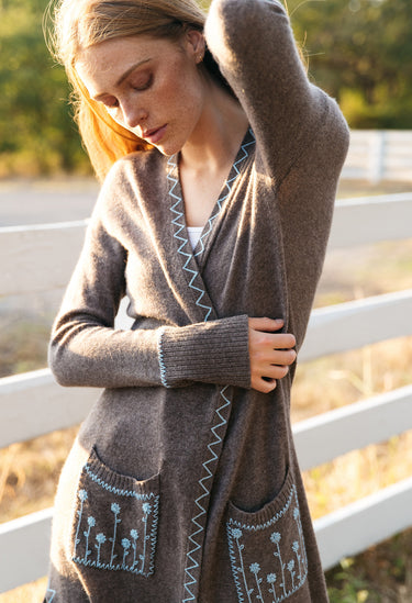 Gris Duster