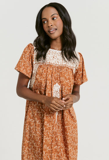 Liliana Naranja Floral