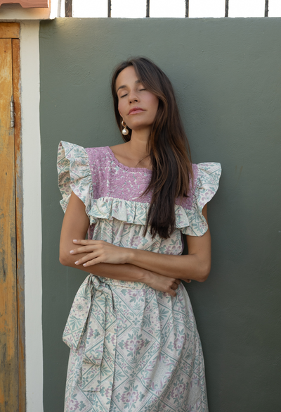 simple midi dresses Midi Dresses From Simple Sleeveless To Elegant Designs Tagged "sleeve-style-pt-sleeveless" Mi Golondrina
