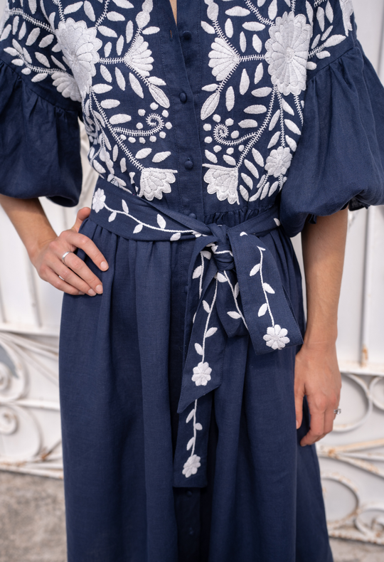 Francisca Azul Marino Midi Dress