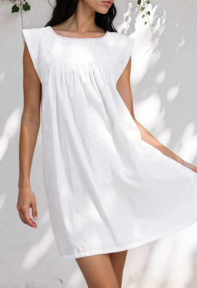 Flores Short Dress Dress Flores Classic White Short Dress Flores Classic White Short Dress | Mi Golondrina