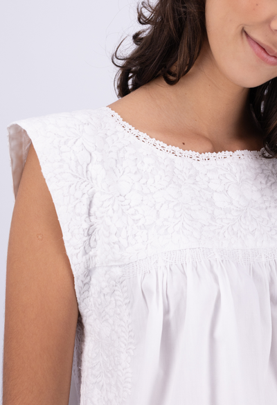 Flores Blouse Blouse Flores Classic White Blouse Flores Classic White Blouse | Mi Golondrina