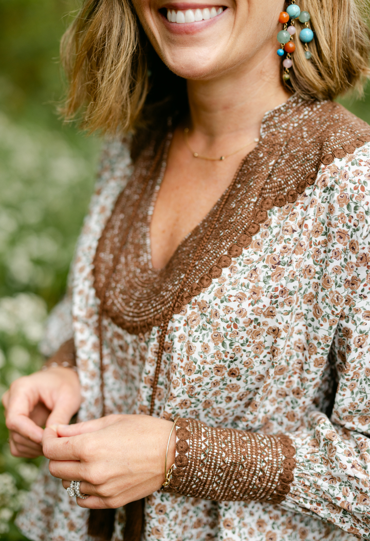 Beatriz Café Floral Blouse