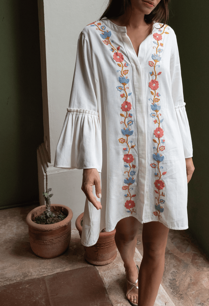 Leona Short Dress Dress Leona Cream, Coral, and Blue Short Dress Leona Cream, Coral, and Blue Short Dress