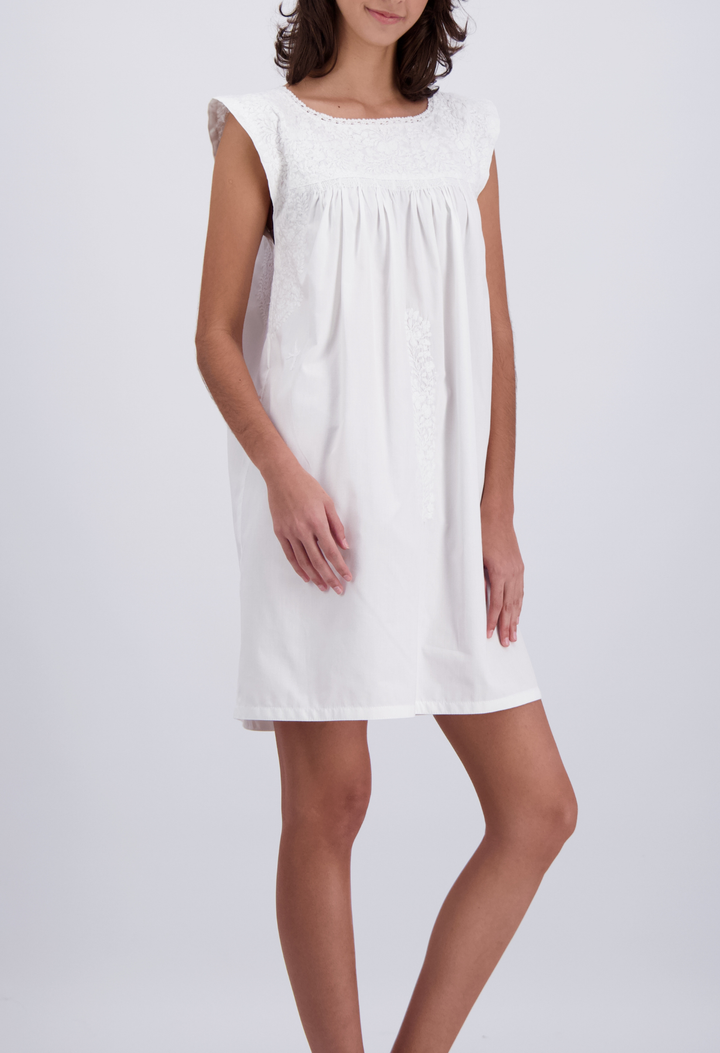 Flores Short Dress Dress Flores Classic White Short Dress Flores Classic White Short Dress | Mi Golondrina