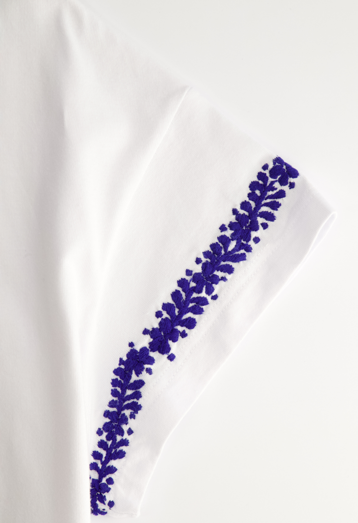 T-Shirt T-Shirt Blue Flores T-Shirt Blue Flores T-Shirt