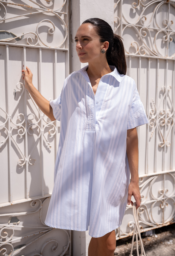 Emilia Short Dress Dress Emilia Rayaz Azules Short Dress Emilia Azul Marino Dress | Mi Golondrina