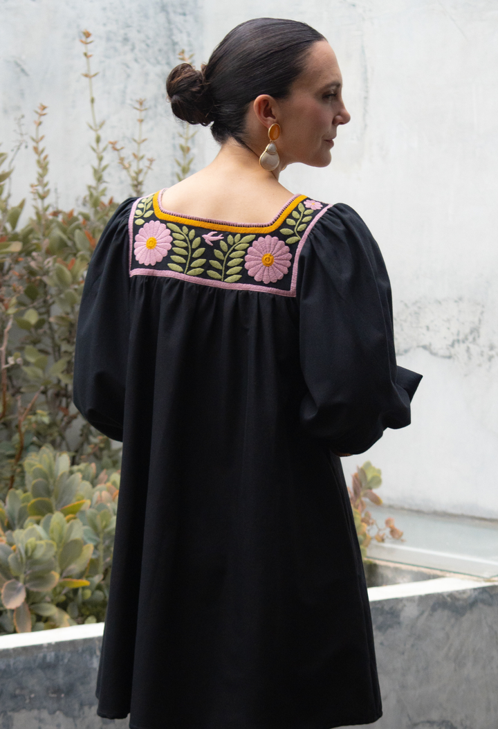 Marta Oscura y Multicolor Short Dress