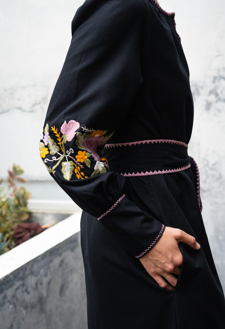 Martina Oscura y Multicolor Midi Dress