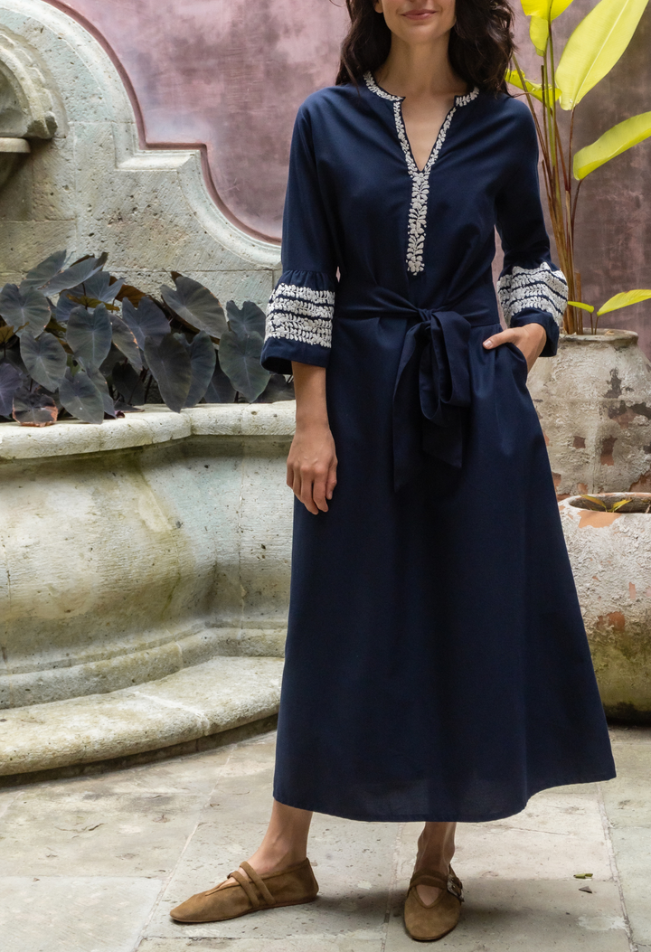 Leona Azul Marino y Blanca Midi Dress