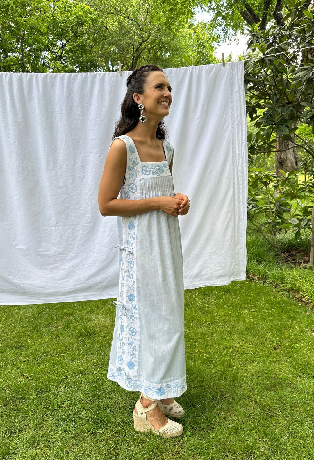 Mia Azul Claro Midi Dress