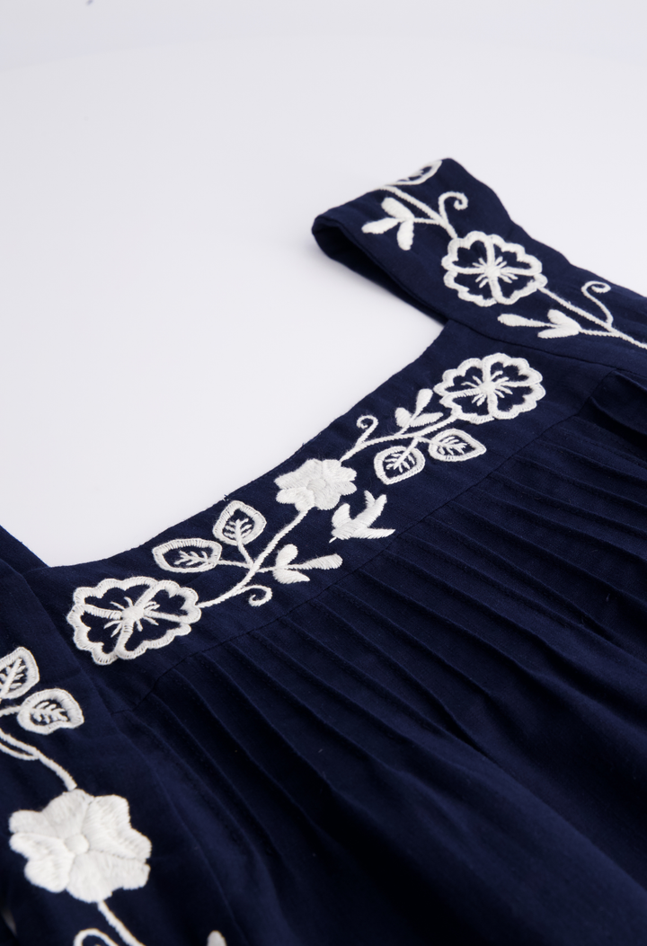 Mia Long Dress Dress Mia Navy and White Midi Dress Mia Navy and White Midi Dress