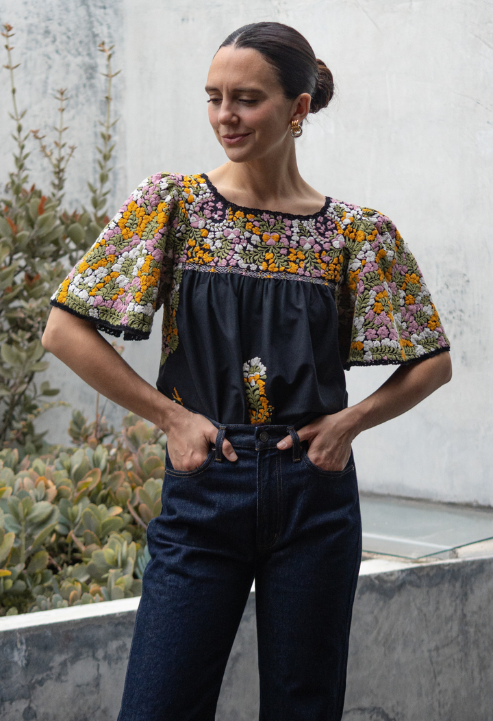 Julieta Oscura y Multicolor Blouse