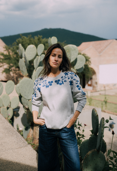 Sweatshirt Sweatshirt Grey and Blue Embroidered Sweatshirt Red Tonal Sweatshirt | Mi Golondrina