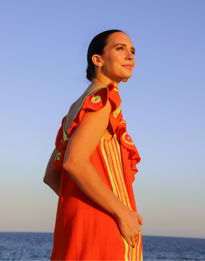 Andrea Naranja Midi Dress