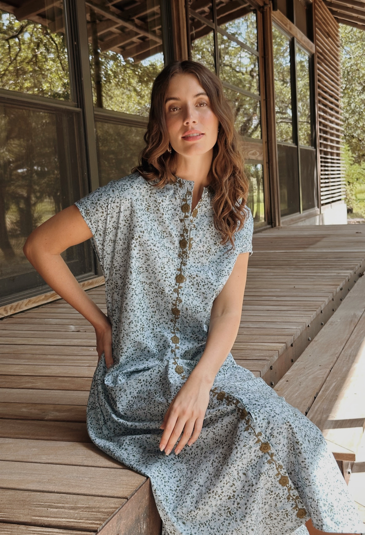 Valeria Azul Floral Midi Dress