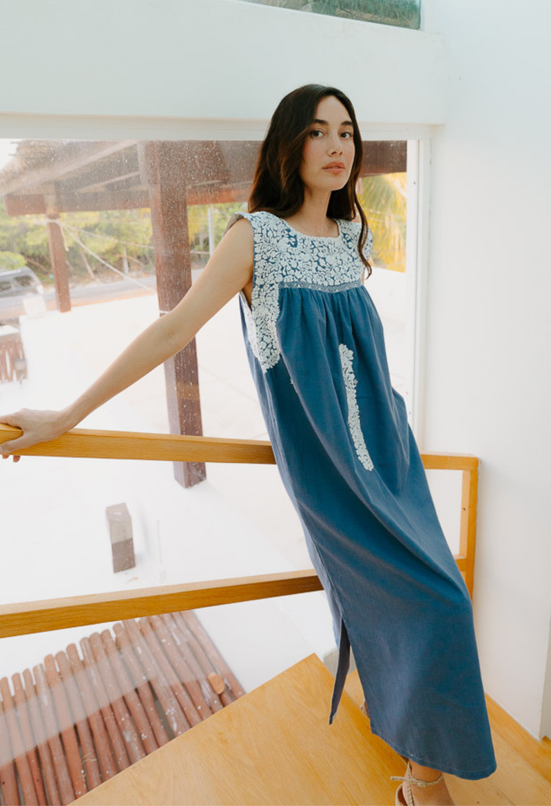 Classic Flores Dusty Blue Midi Dress Small