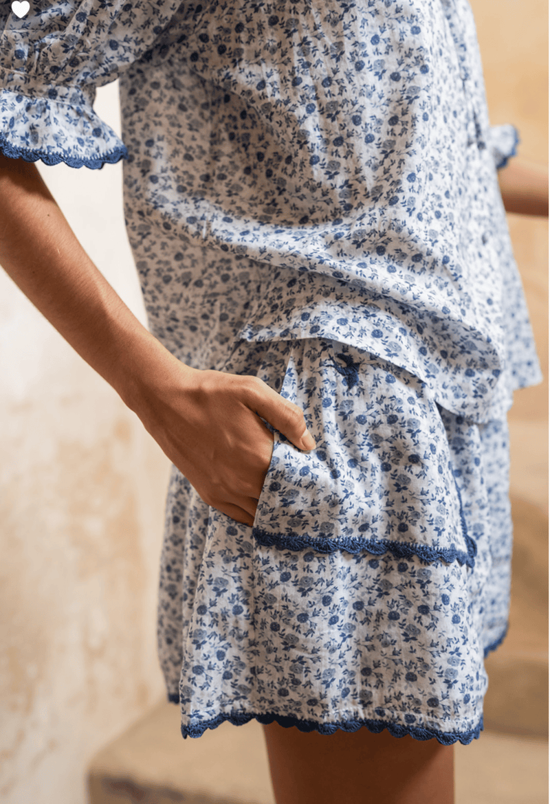 Paola Blue Floral Short