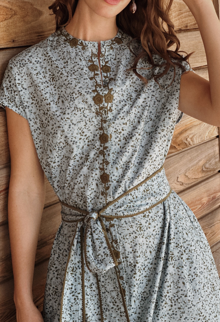 Valeria Azul Floral Midi Dress