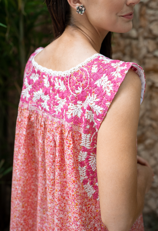 Rosa y Naranja Floral Midi Dress