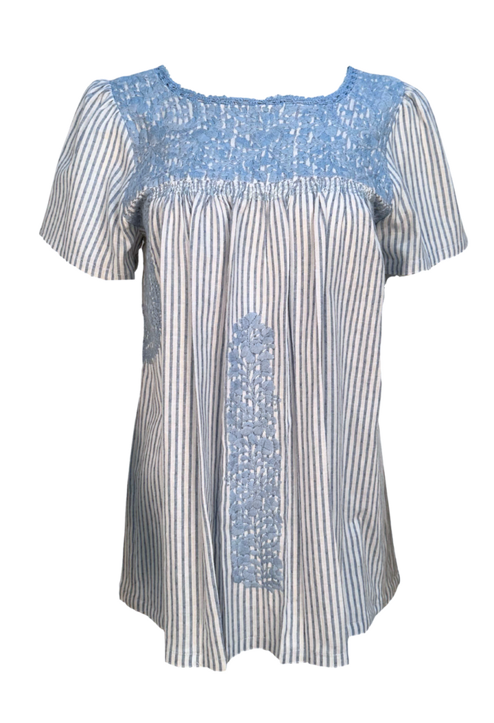 Liliana Azul Claro Rayas Blouse
