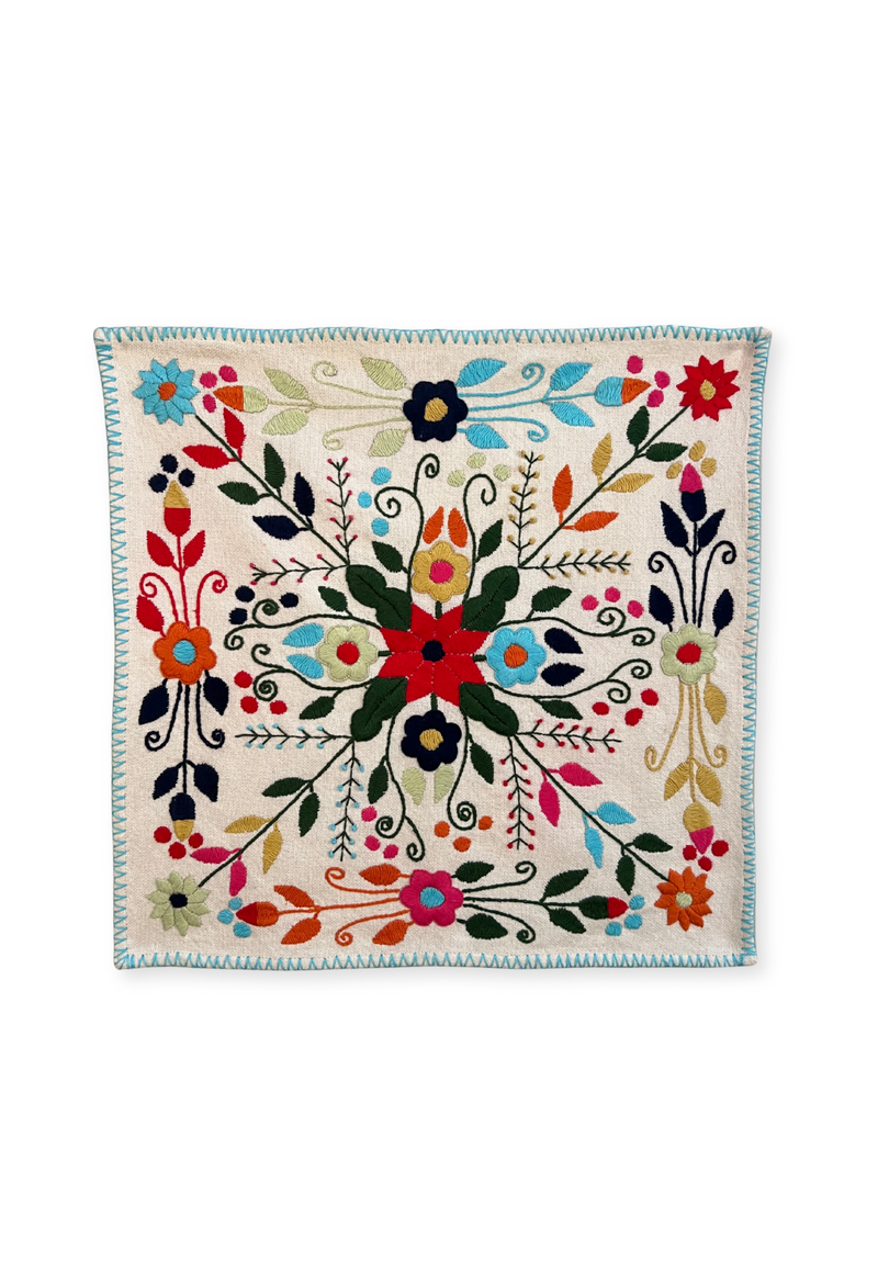 Embroidered Art: Argelia