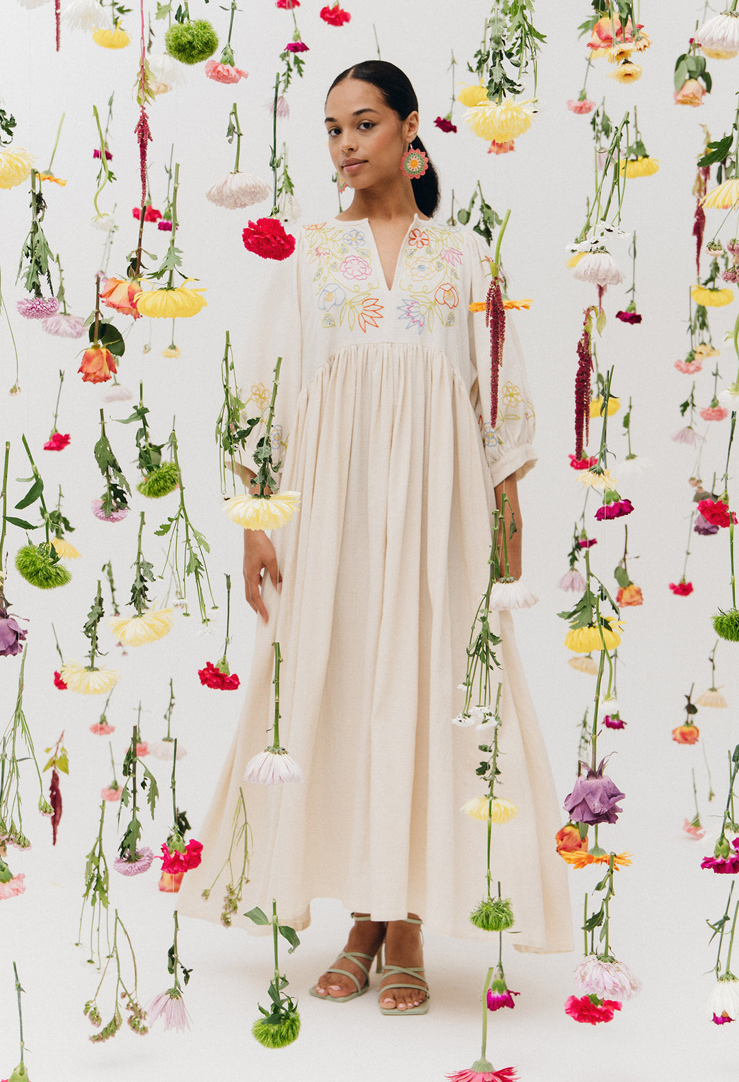 Violeta Ivory Pastel Arroyo