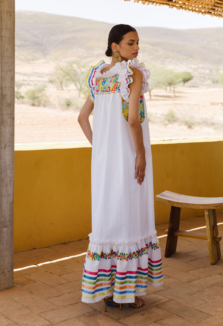 Lucia Colores de Mexico