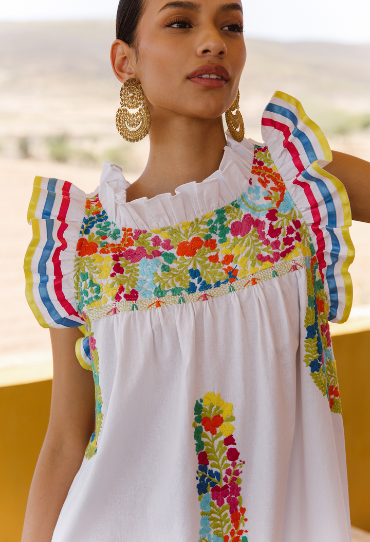 Lucia Colores de Mexico