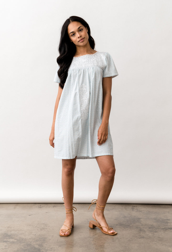 Liliana Azul Floral Blanco