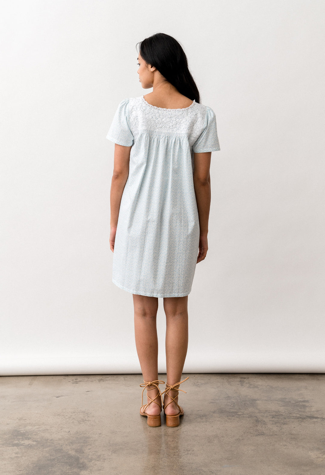 Liliana Azul Floral Blanco