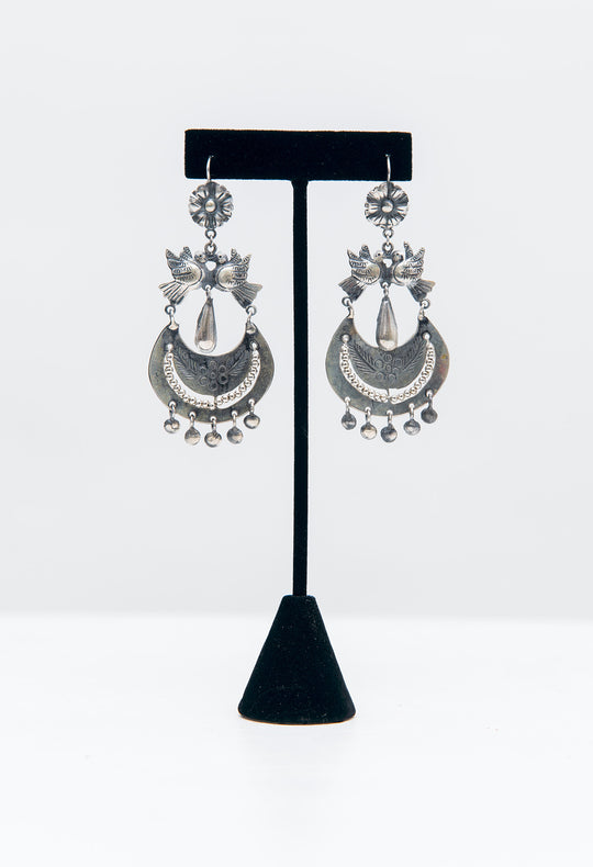 Holiday Earrings Nueve