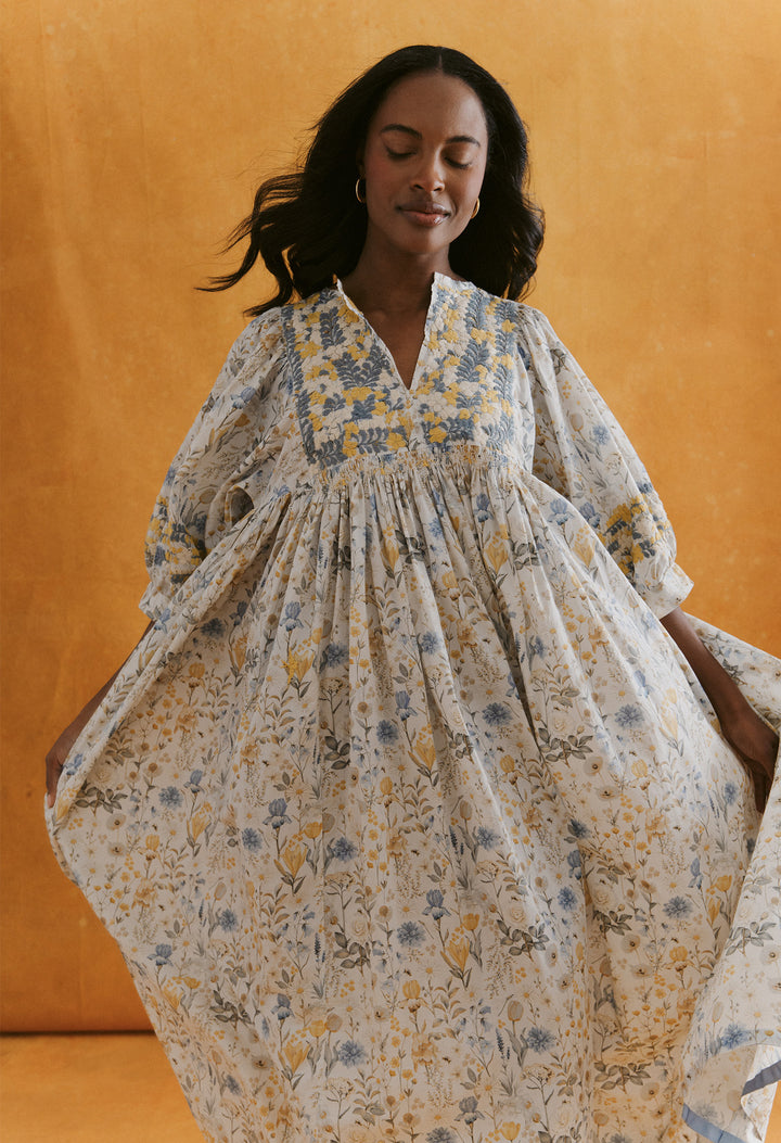 Violeta Azul y Amarillo Floral