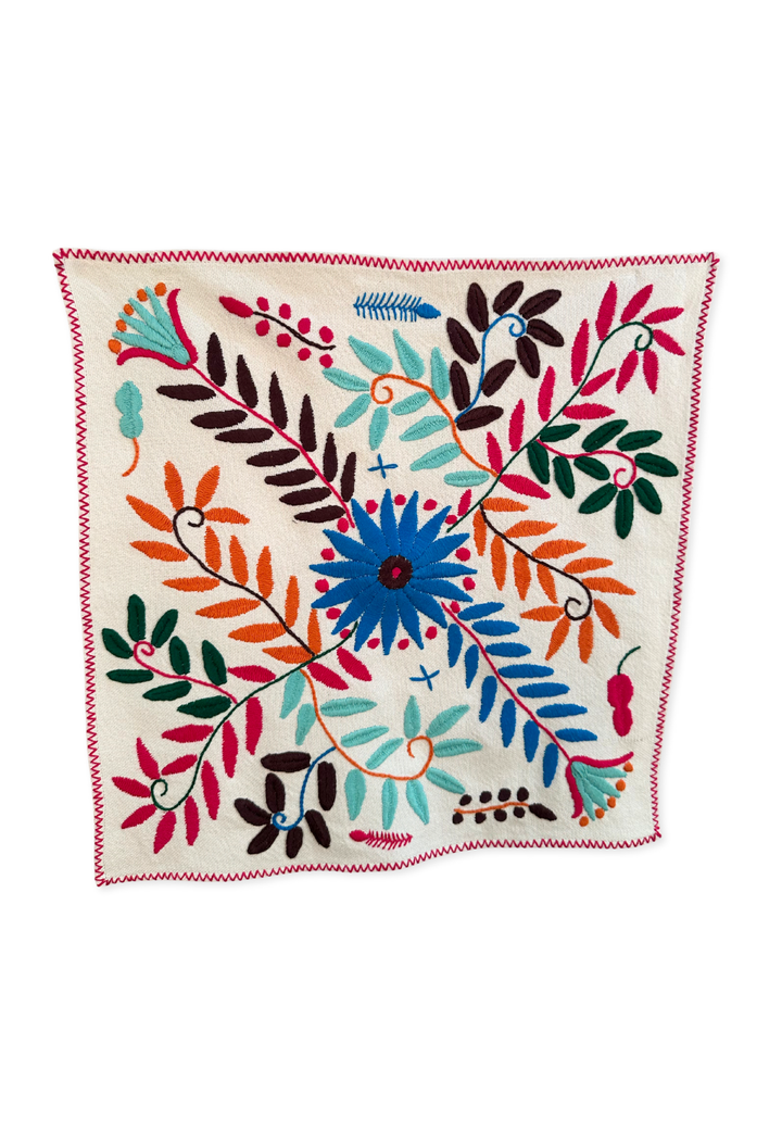 Embroidered Art: Bonito