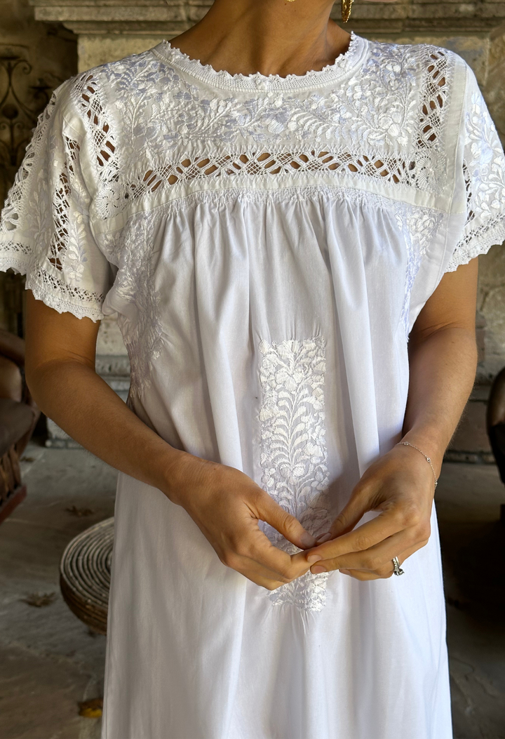 Deshilado Midi Dress Dress Deshilado Dress Veinticuatro Blue Deshilado Midi Dress | Mi Golondrina