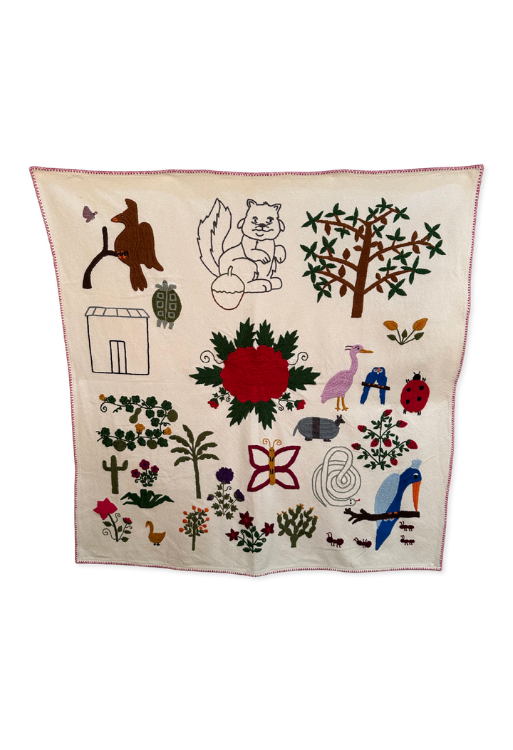 Embroidered Art: En el Campo