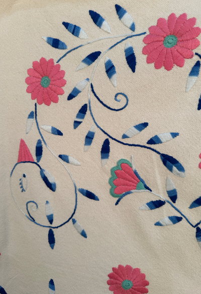 Embroidered Art: Ganzoz Azules