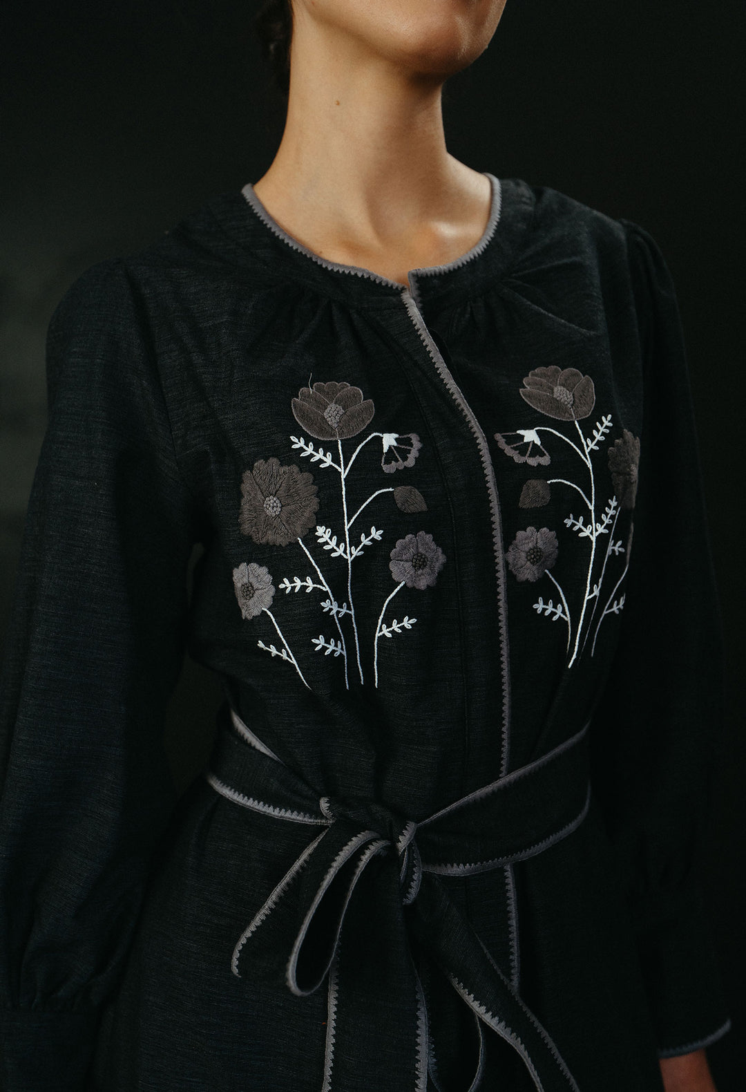 Martina Noches y Gris Midi Dress