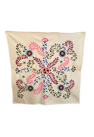 Embroidered Art: Orgullo