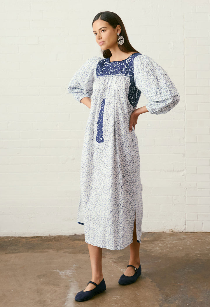 Quina Azul Floral Midi Dress