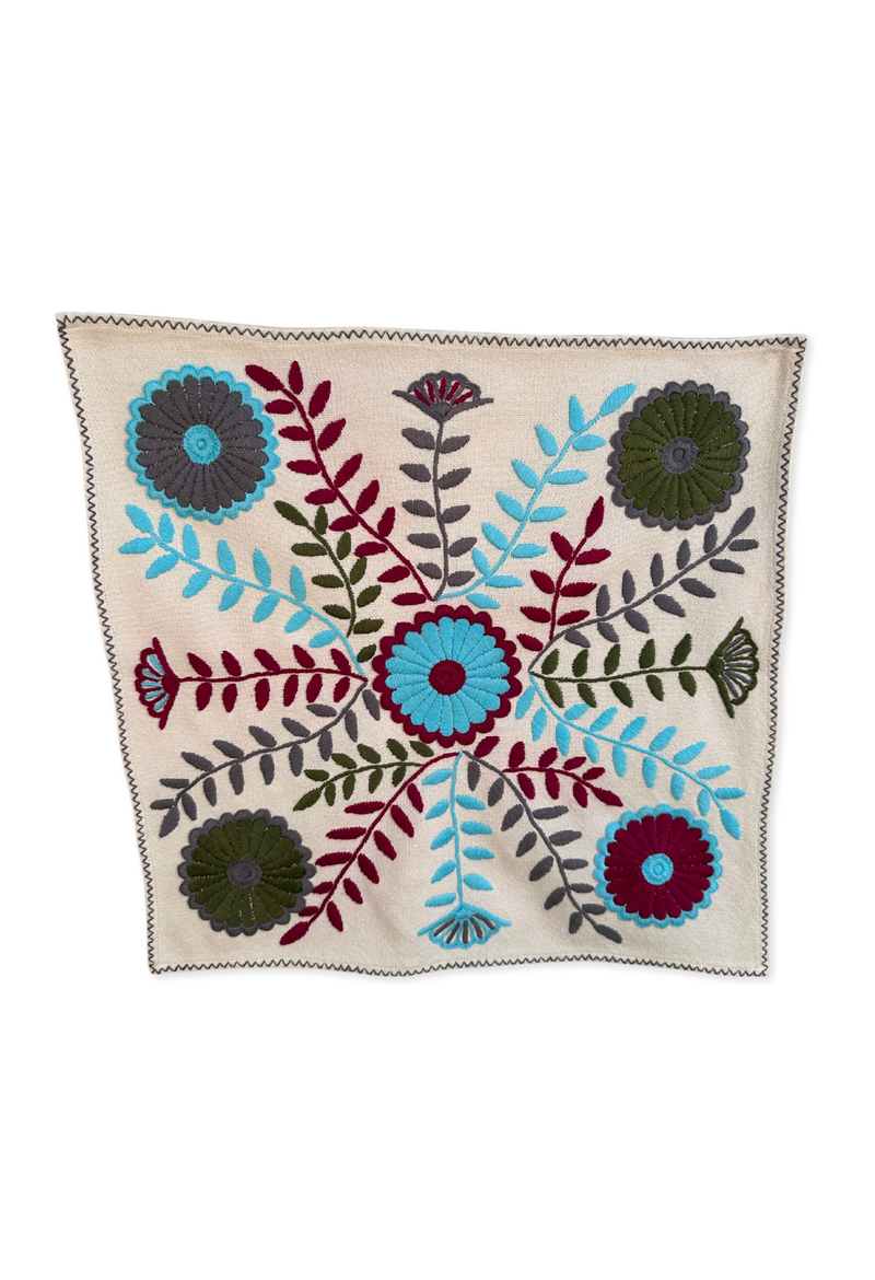 Embroidered Art: Rosa