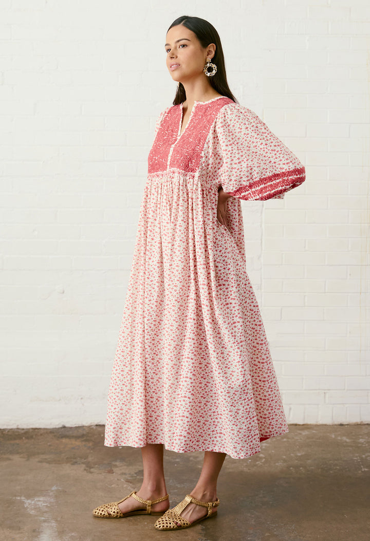 Violeta Rosa Floral Midi Dress | Mi Golondrina Violeta Rosa Floral Midi Dress | Mi Golondrina