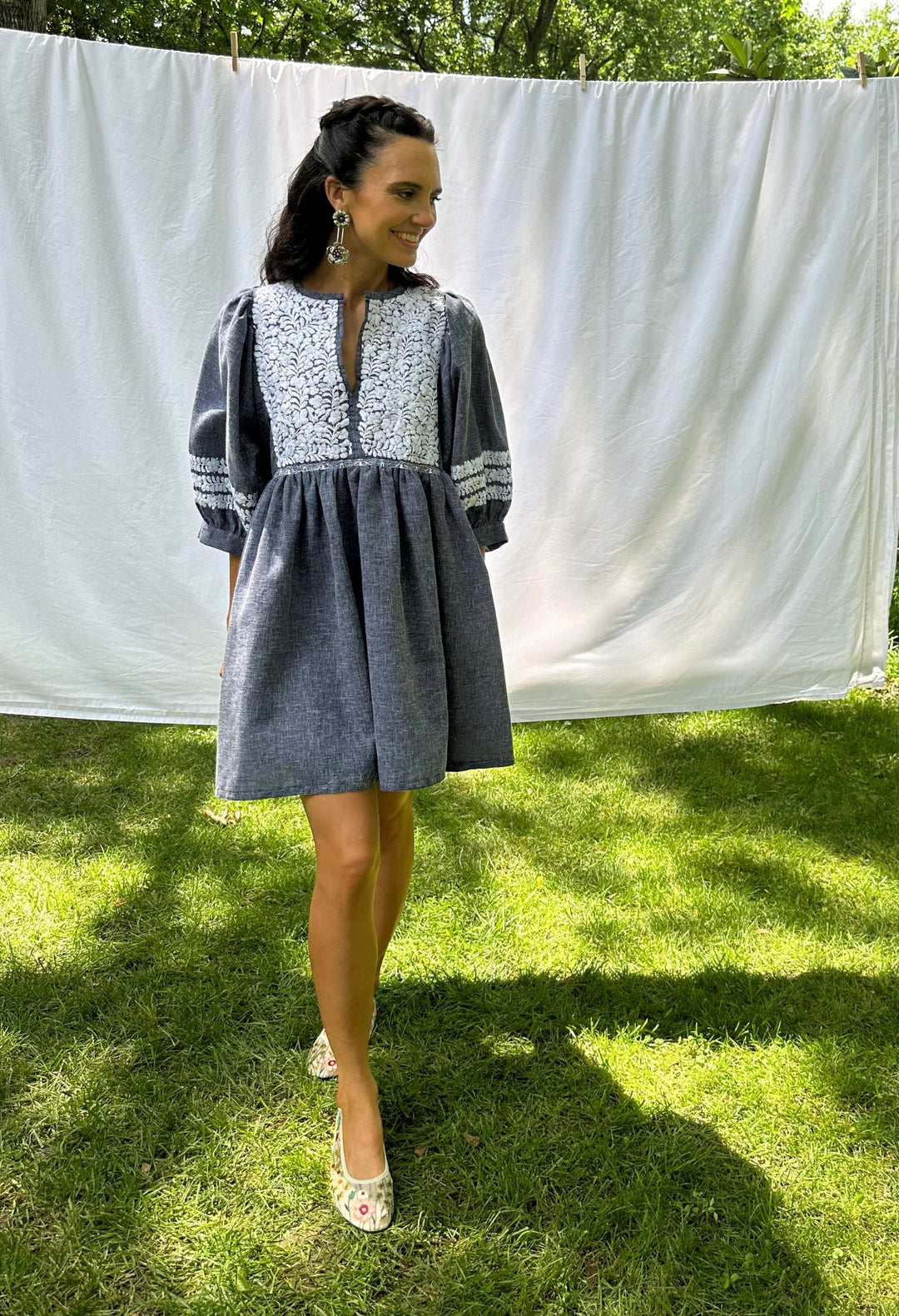 Violeta Azul Marino Short Dress