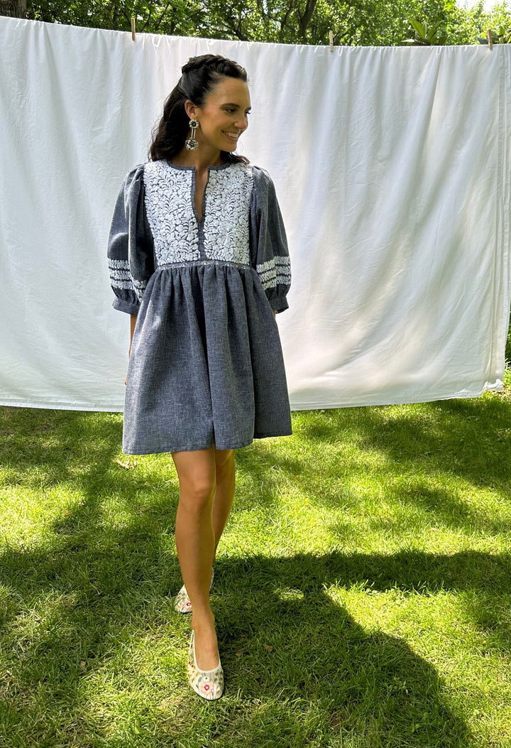 Violeta Azul Marino Short Dress