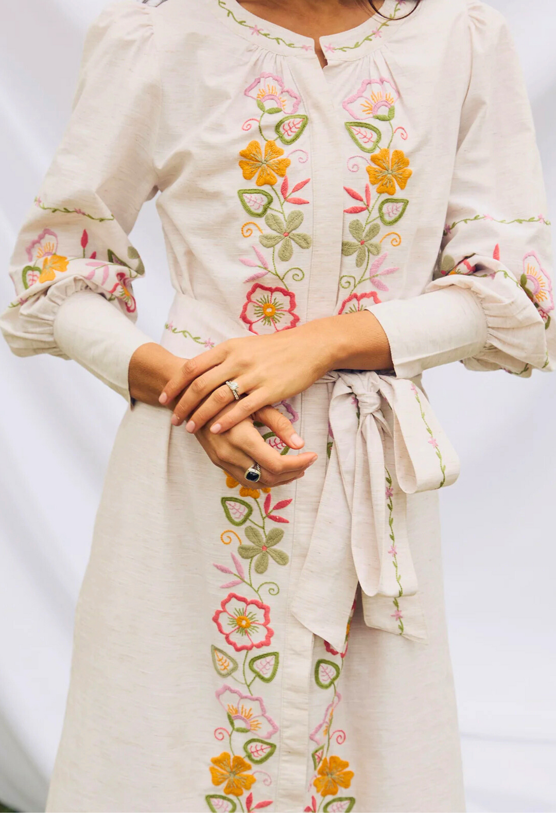 Martina Crema y Multicolor Midi Dress