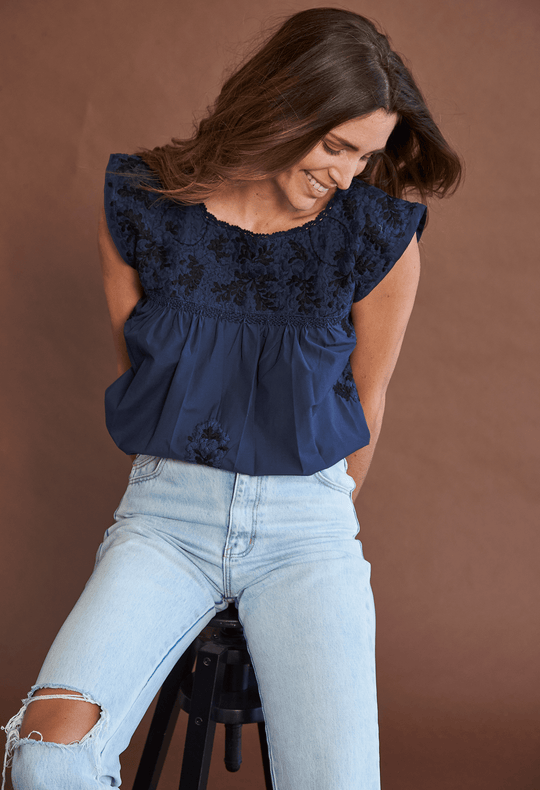Flores Blouse Blouse Lago Marino y Negro