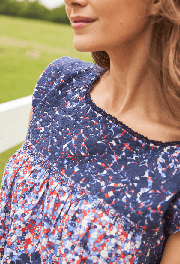 Flores Specialty Blouse Blouse Flores Marino Celebracion Floral
