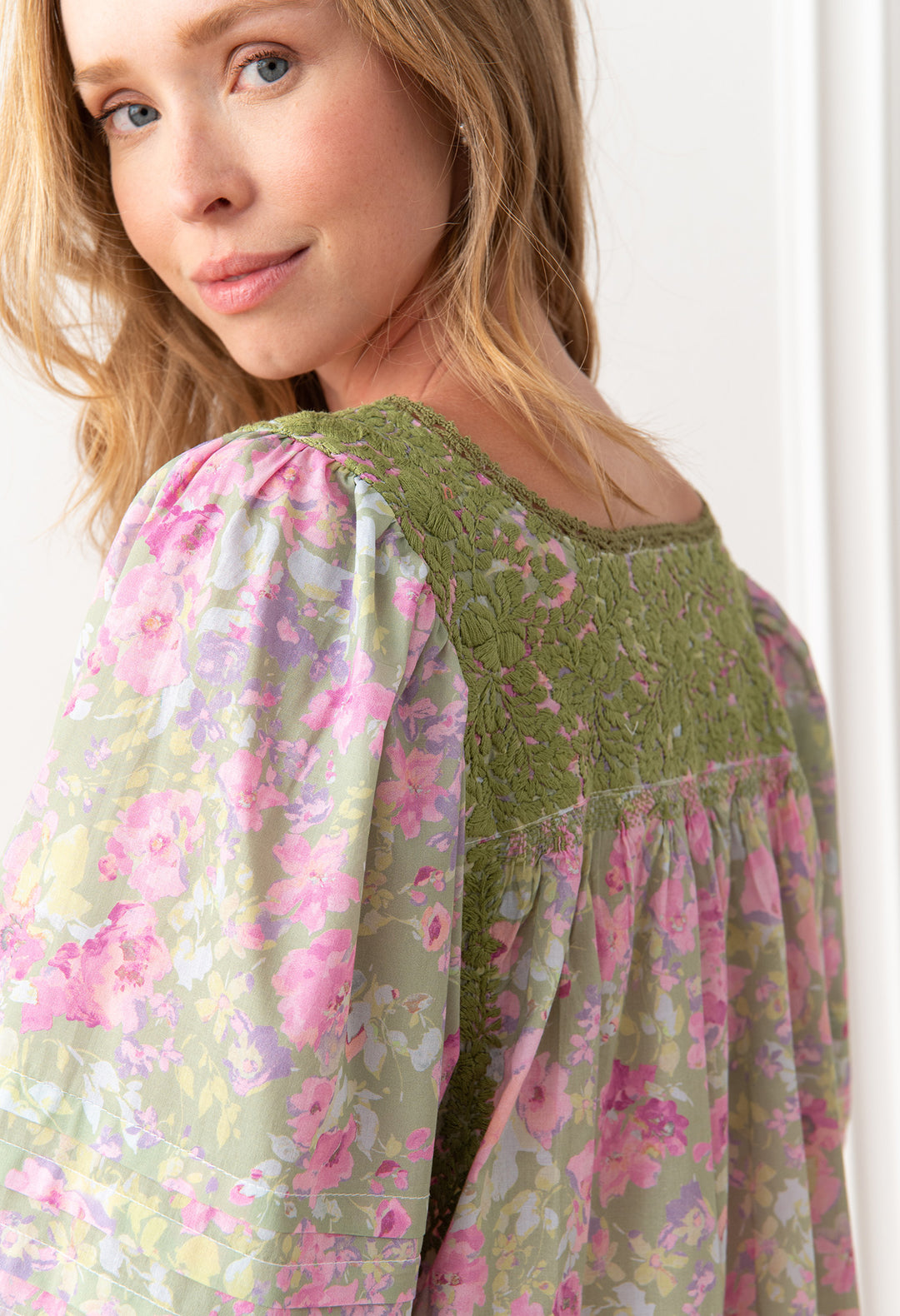 Quina Verde Floral